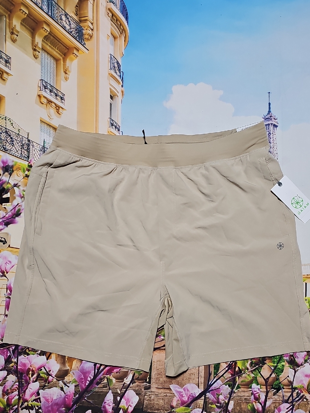 Gaiam Tan Shorts Size XL New